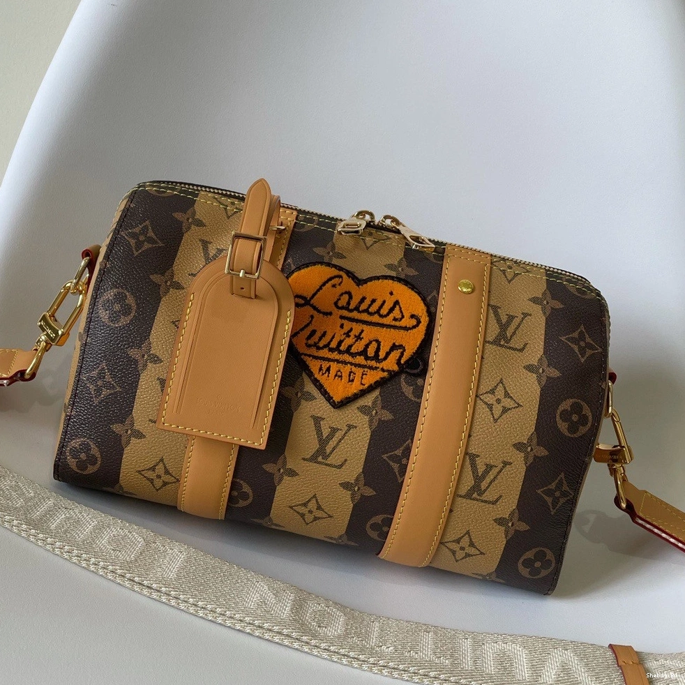 LOUIS KEEPALL CITY VUITTON 0817
